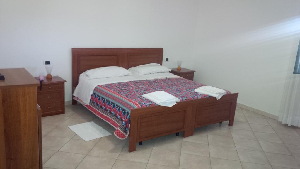 Del Riccio Hotel Martirano Room photo